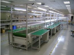 帶工作臺皮帶輸送機可依據不同環境設計